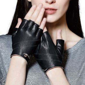 Women driving leather gloves size small 7